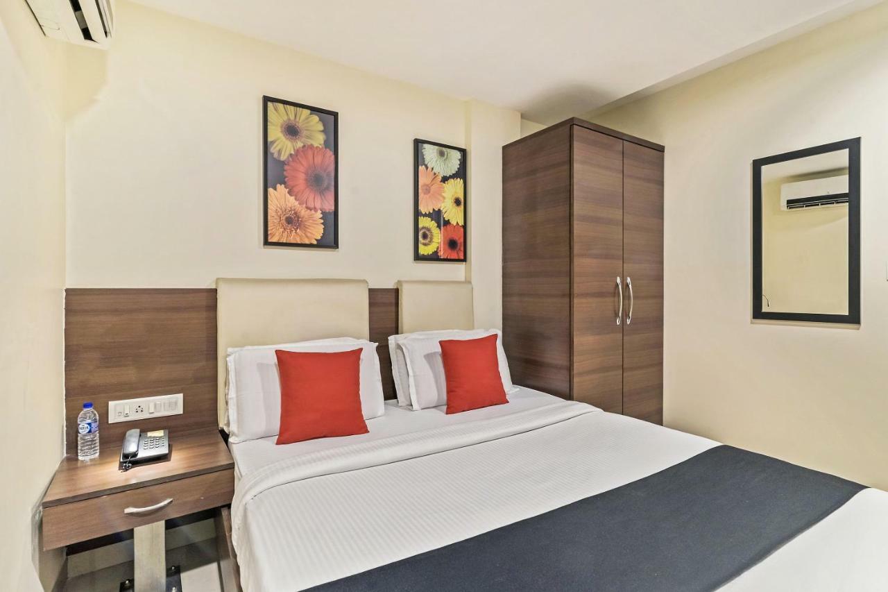 Hotel Concord Galaxy Мумбай Екстериор снимка